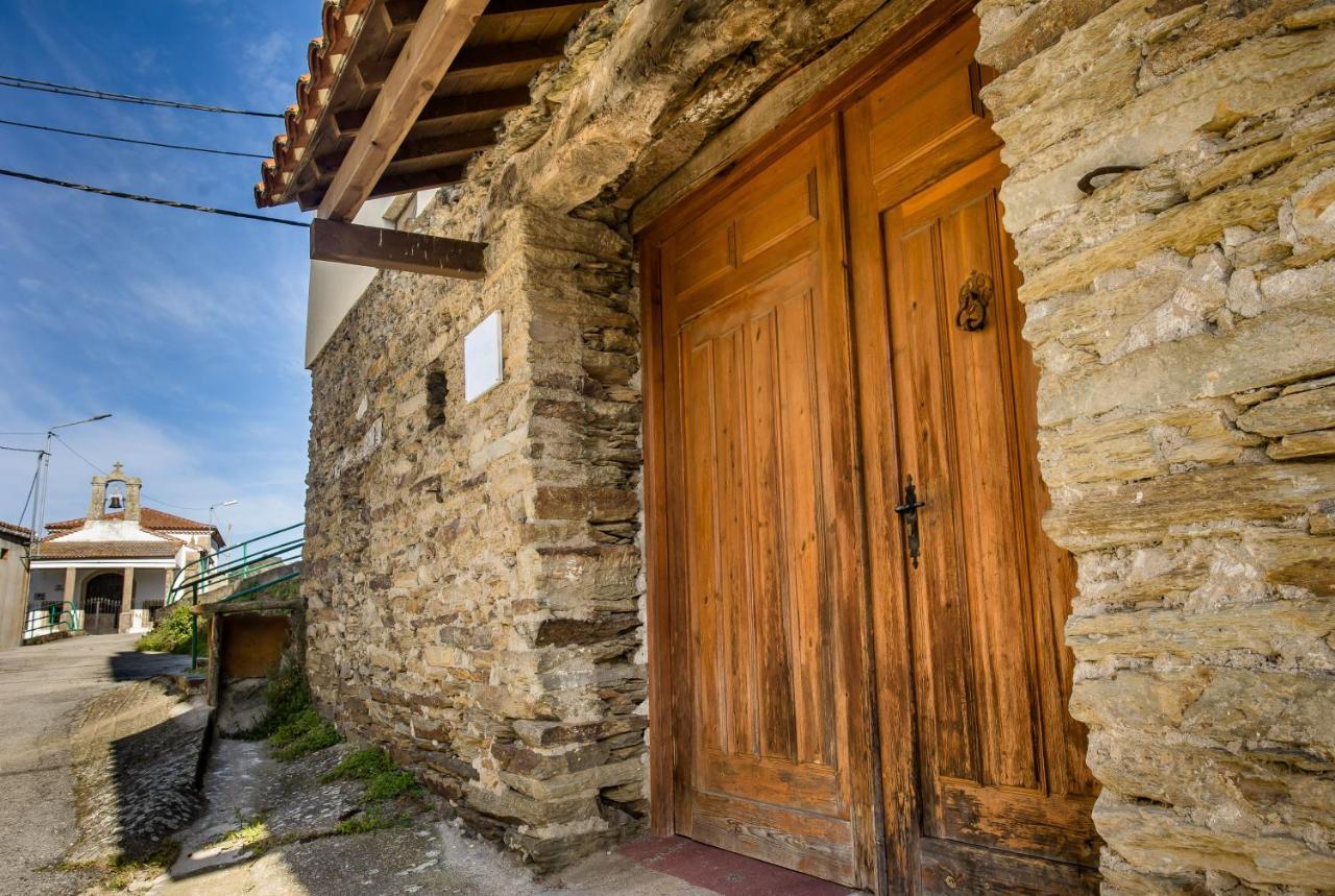 El Hogar Del Herrero Ahigal de los Aceiteros Exterior foto