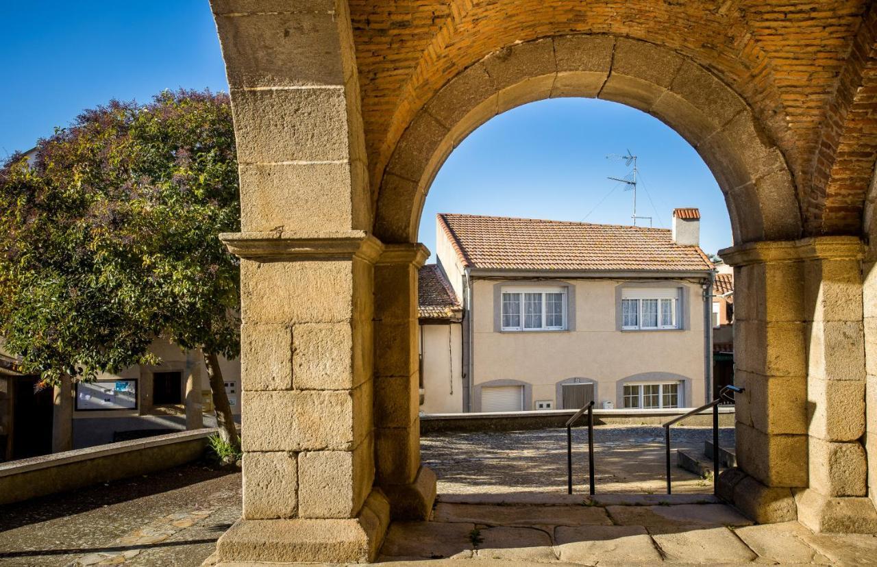 El Hogar Del Herrero Ahigal de los Aceiteros Exterior foto